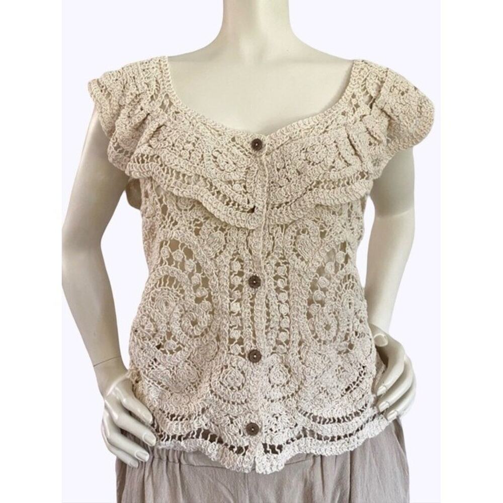 Ultra Pink White Crochet Button Up Cap Sleeve Ruffle Collar Top Medium NWT